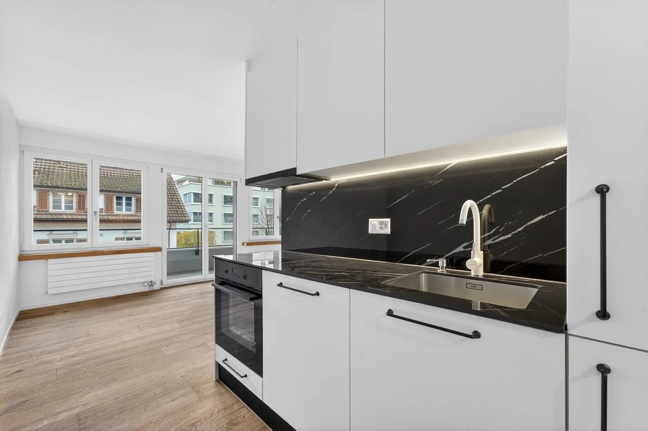 Erstvermietung - Hochwertig kernsanierte 1.5-Zimmer-Studio