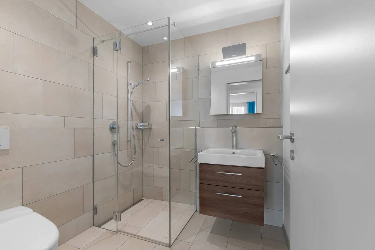 Exklusive 5½-Zimmer-Wohnung im schönen Tuggen SZ