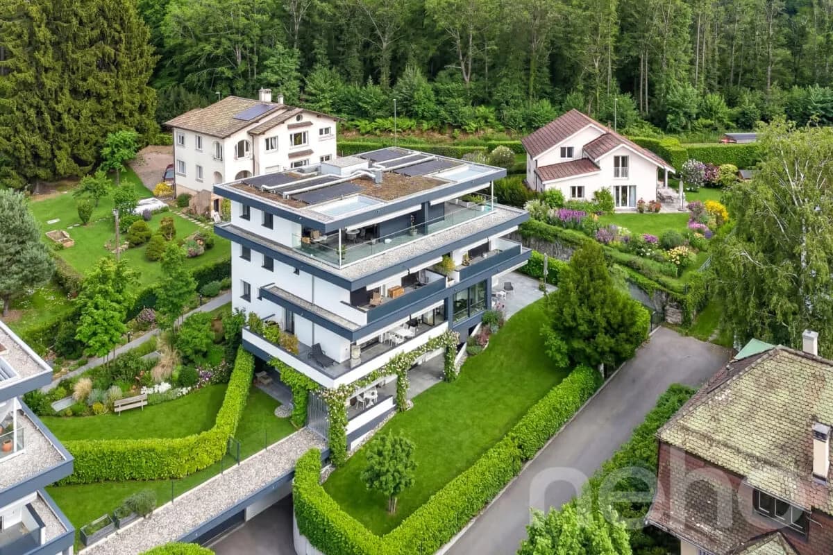 Remarquable appartement de standing avec terrasses et jardin ? Pully