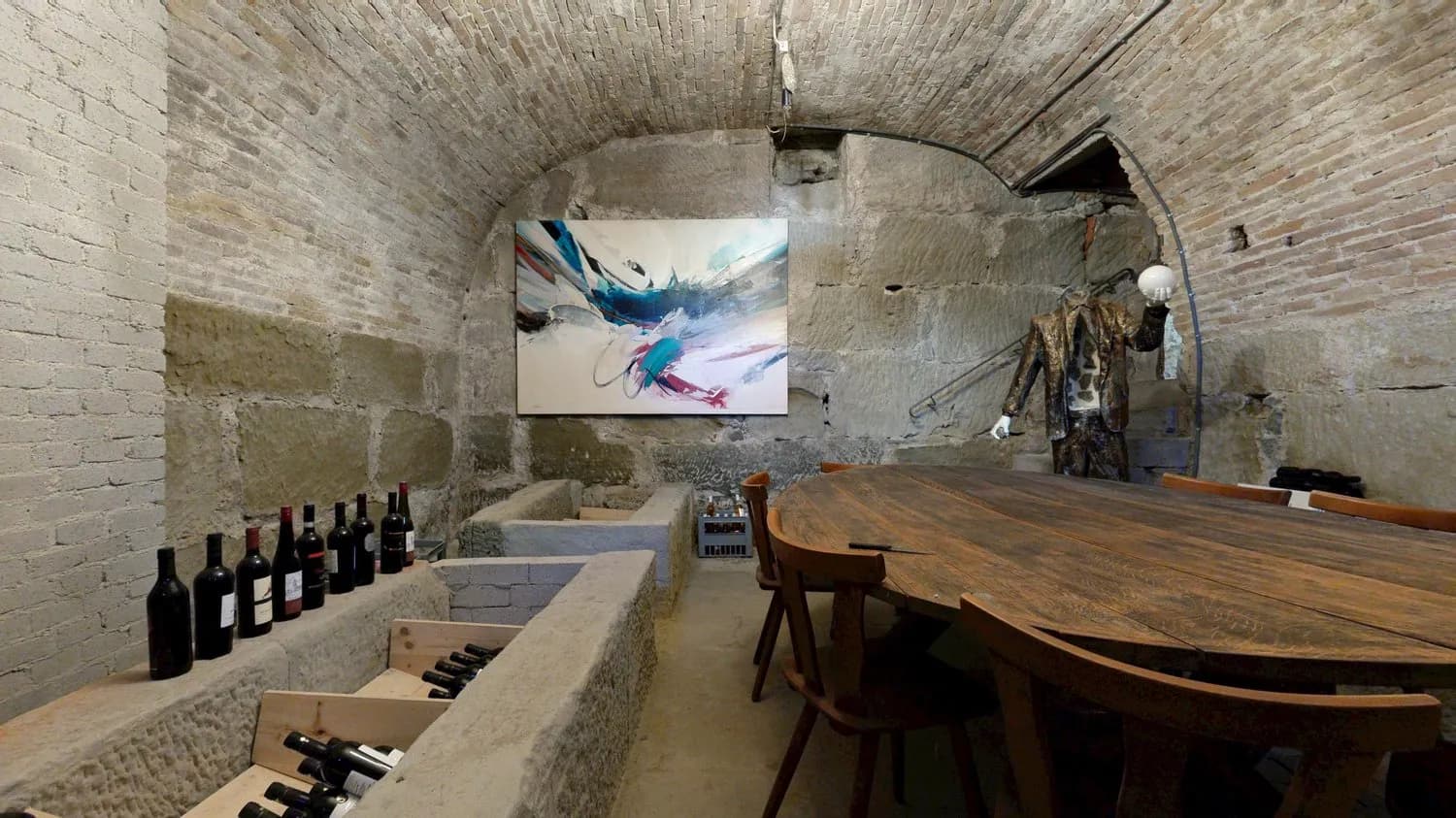 Ä ehrwürdigi Autstadt-Liegeschaft mit huufe Potenzial und ere ärdeschöne Gartealag