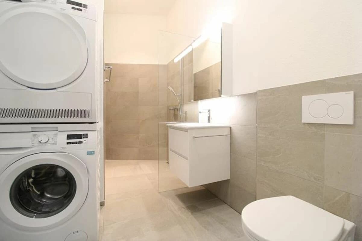 Gehoben Wohnen mit Sicht über den grossen Park des Ziegelei-Quartiers (E 1.2)