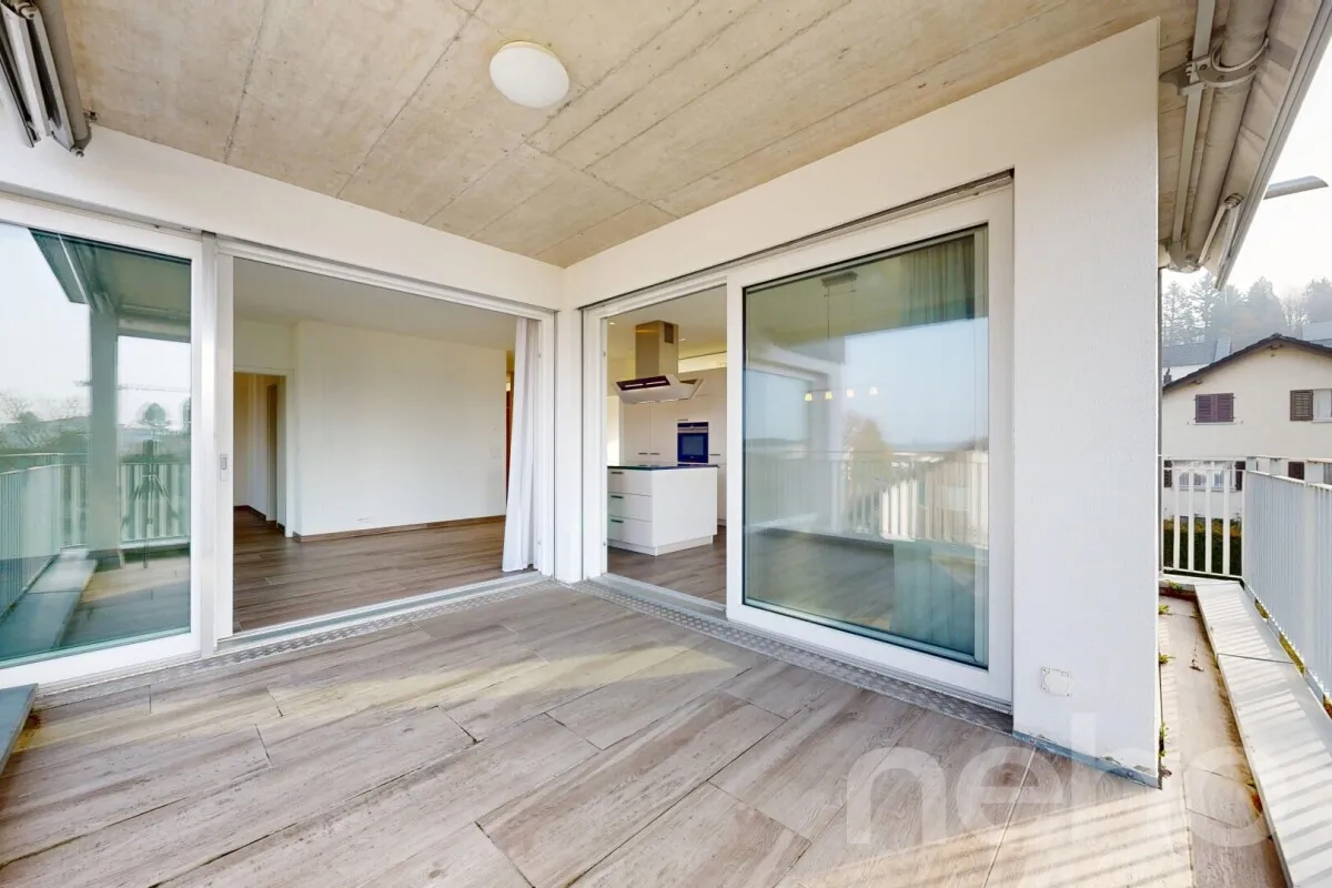 Moderne 3.5-Zimmer-Wohnung mit Balkon und flexiblem Zusatzraum