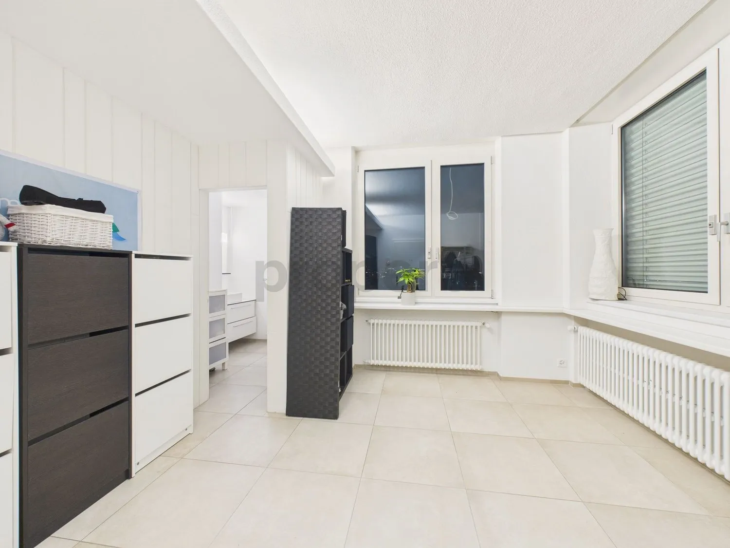 Moderne 4.5-Zimmer Wohnung mit grosszügige Terrasse zentral in Zürich BEFRISTET 2 Jahre