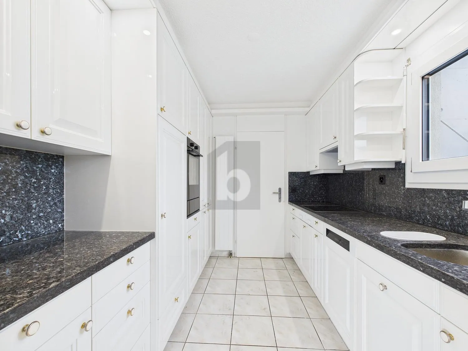 SANIERT, PFLEGELEICHT MIT PRACHTVOLLER AUSSICHT