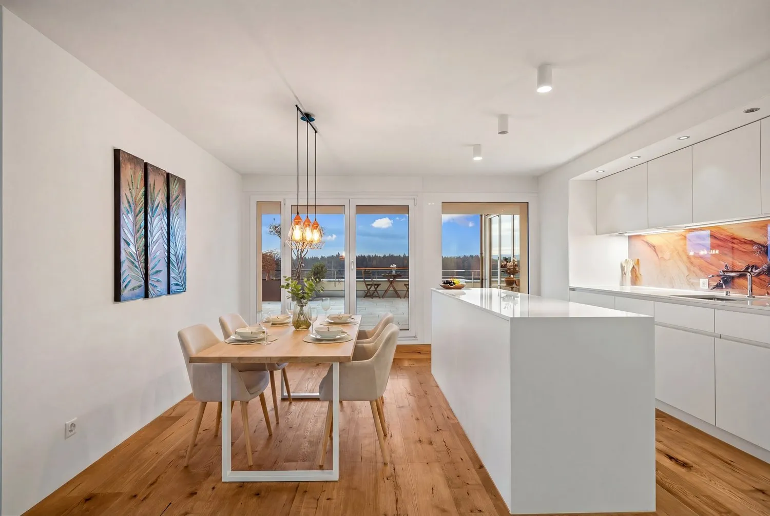 SANIERTES TERRASSENJUWEL IN DIERIKON