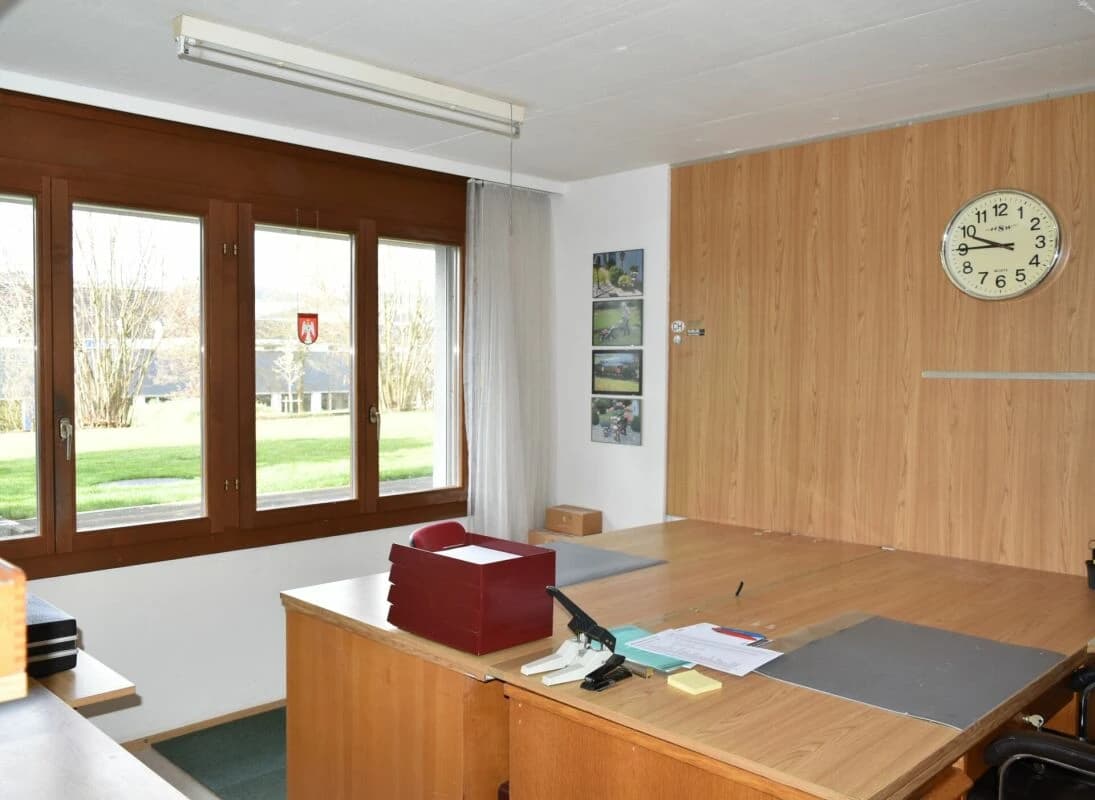 sonniges freistehendes Einfamilienhaus