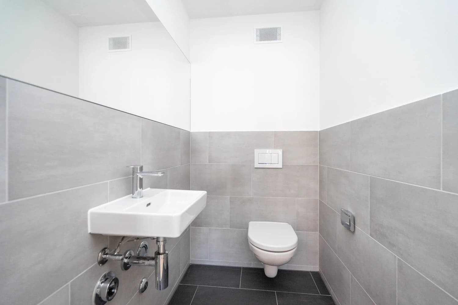 Geniessen Sie den Sommer in Ihrer neuen Wohnung mit Sicht ins Grüne