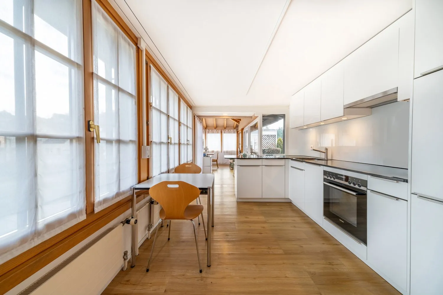 Stadtnahe Eleganz mit Gartenruhe