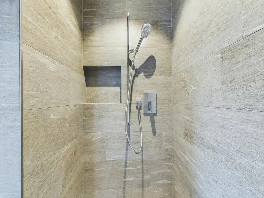 Moderne 4.5-Zimmerwohnung Dachgeschoss mit Weitblick