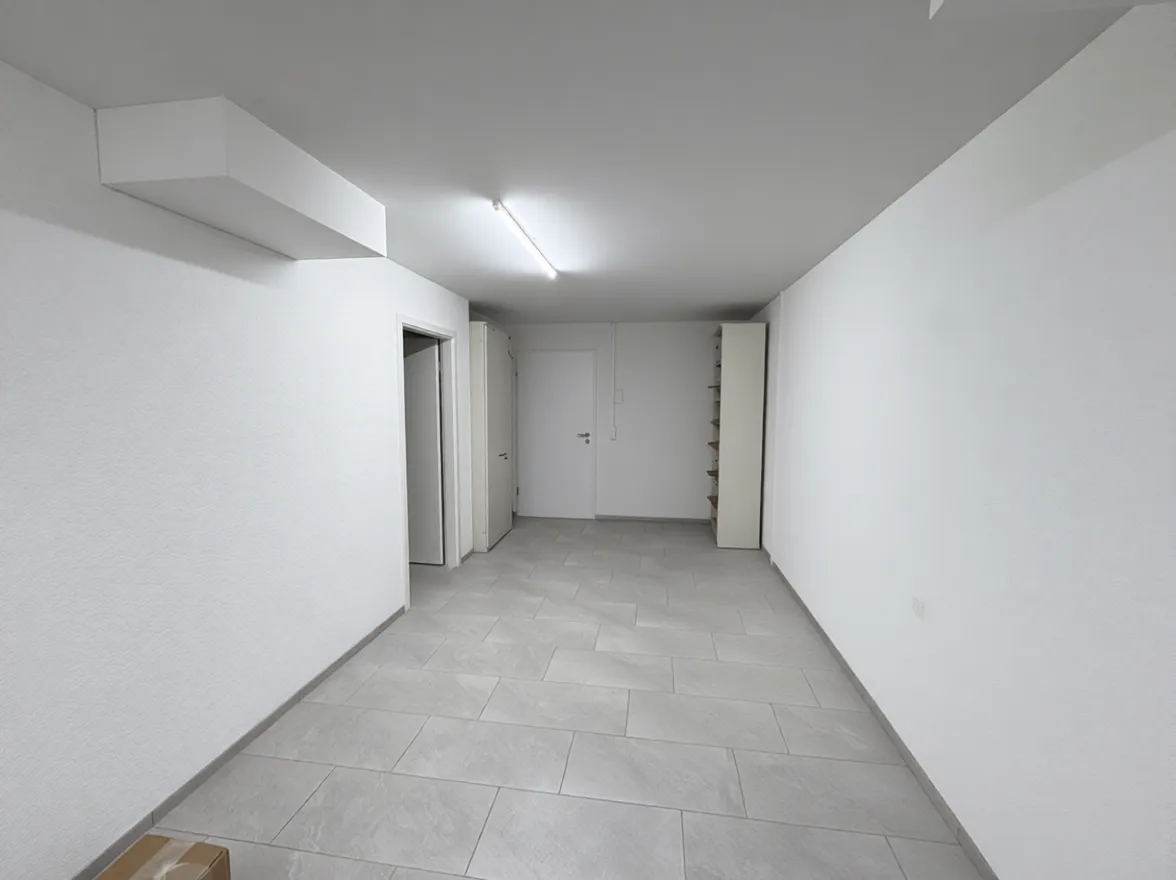 Grosse 2.5-Zimmer-Souterrainwohnung mit viel Potenzial in Menziken