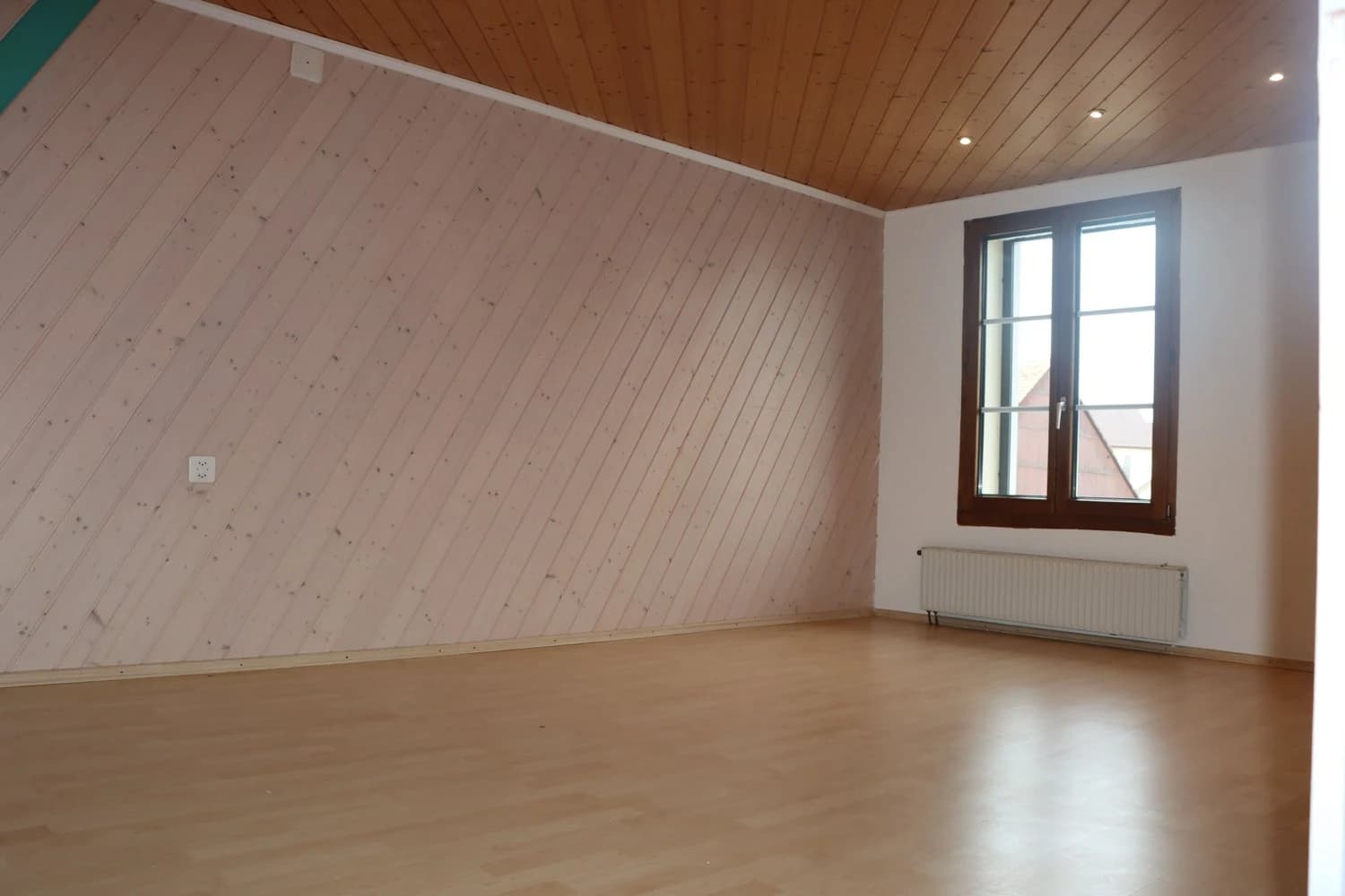 Helle 5.5-Zimmer Wohnung mit grosser Terrasse in Derendingen