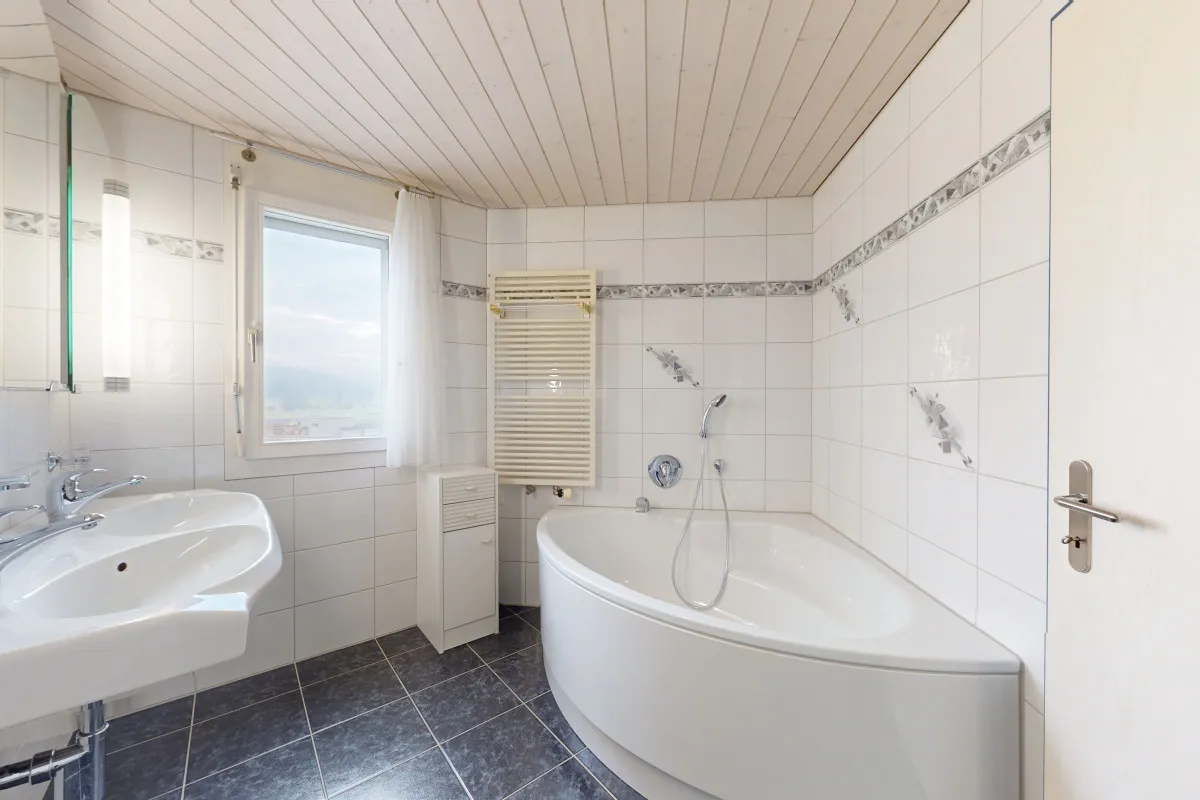 Dachwohnung mit fantastischer Bergsicht