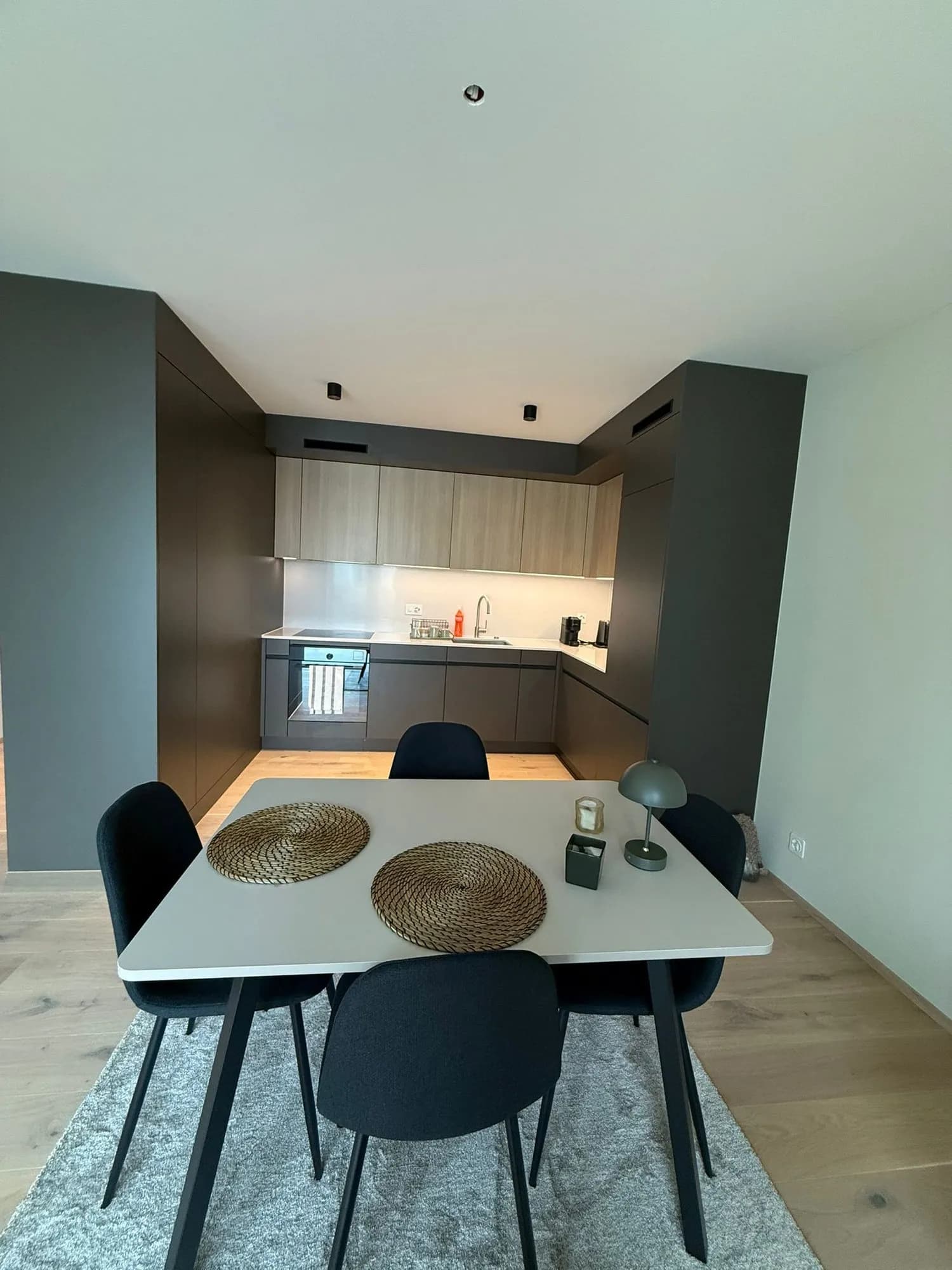 Moderne 2.5-Zimmer-Wohnung mit Balkon, Chur