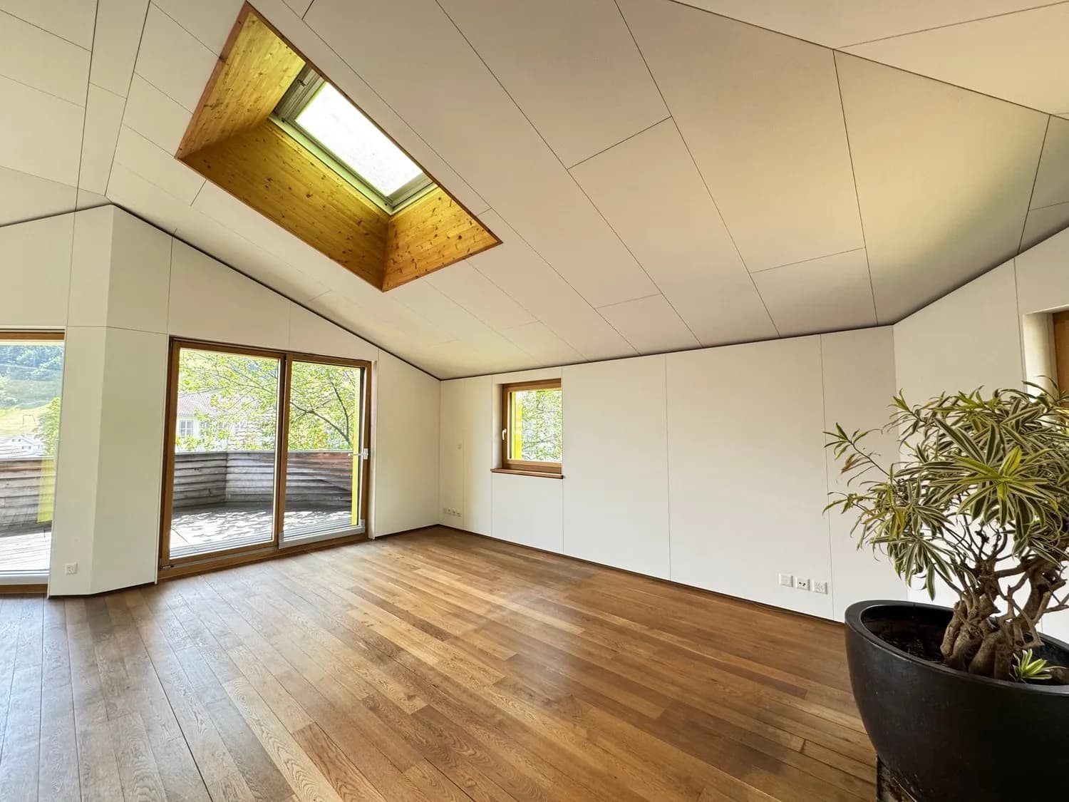 5.5-Zimmer-Maisonettewohnung mit Terrasse und Aussicht in Mosnang