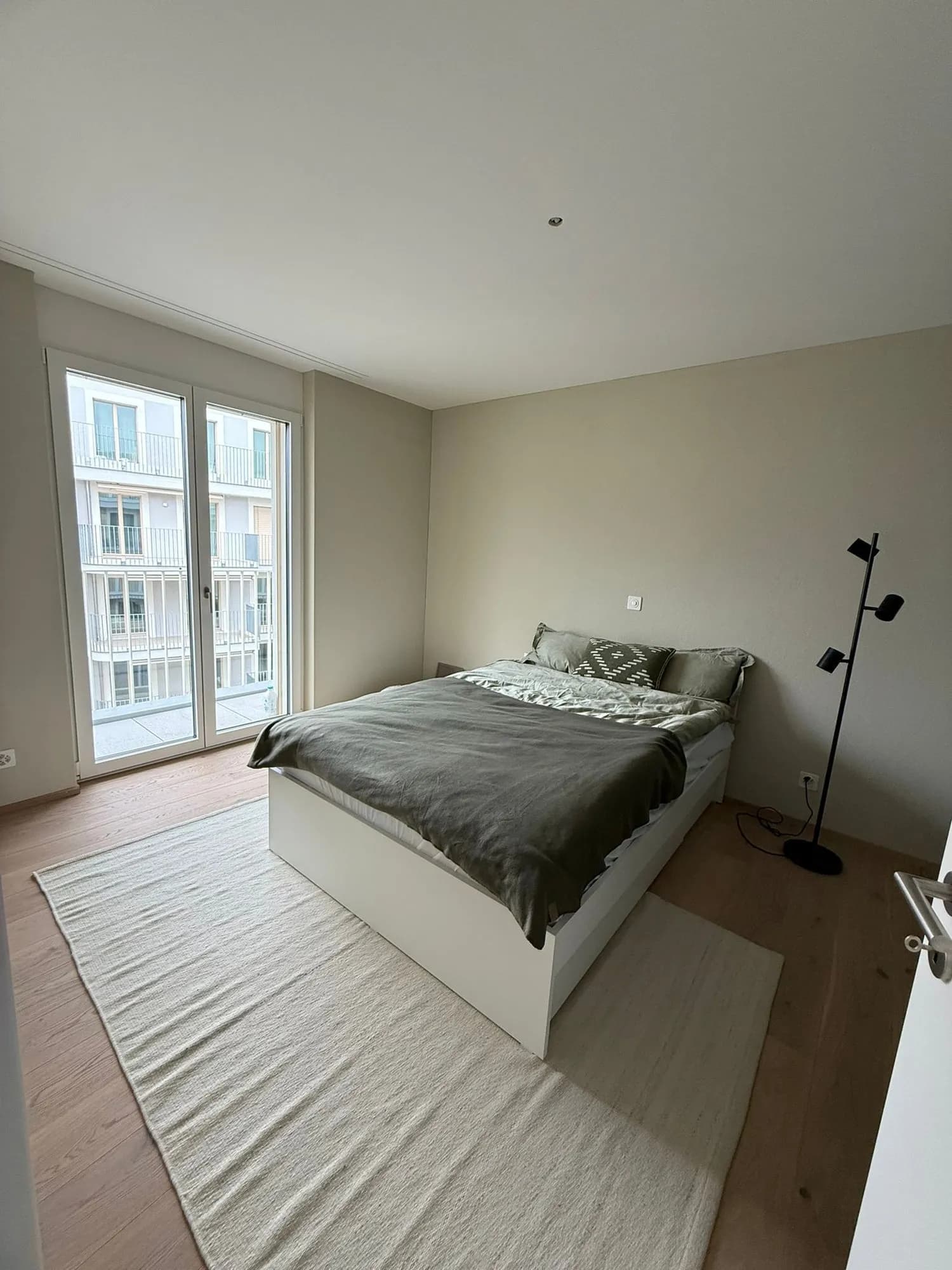 Moderne 2.5-Zimmer-Wohnung mit Balkon, Chur