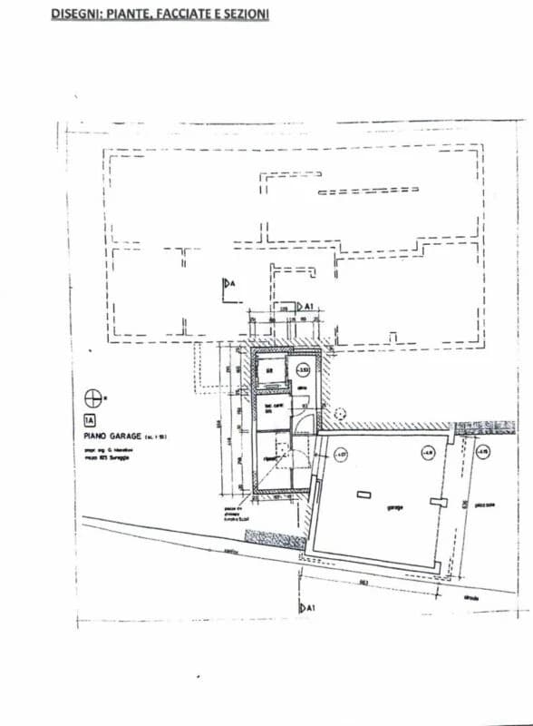 Interessantes EFH mit Lift und Grottino zu verkaufen   Vendesi interessante casa indipendente con ascensore e grottino.
