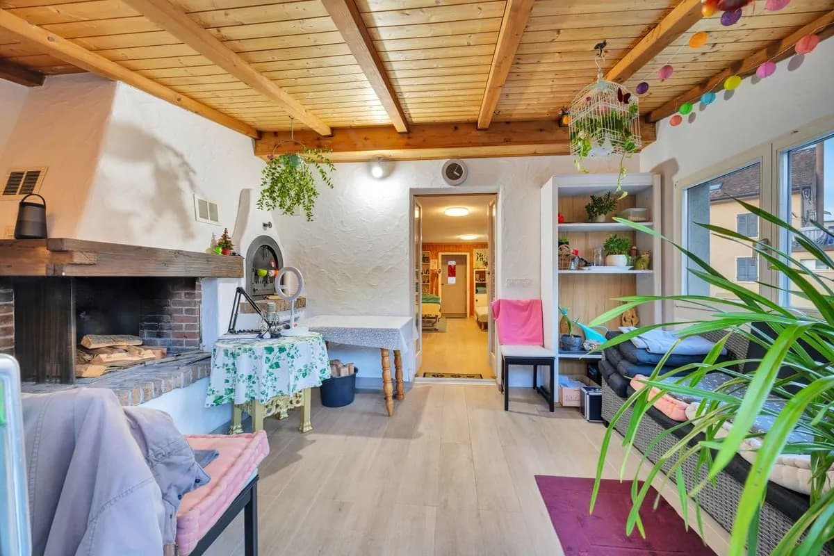 EIN HAUS DAS BEGEISTERT - VIEL SONNE, RUHIG GELEGEN UND MIT POOL