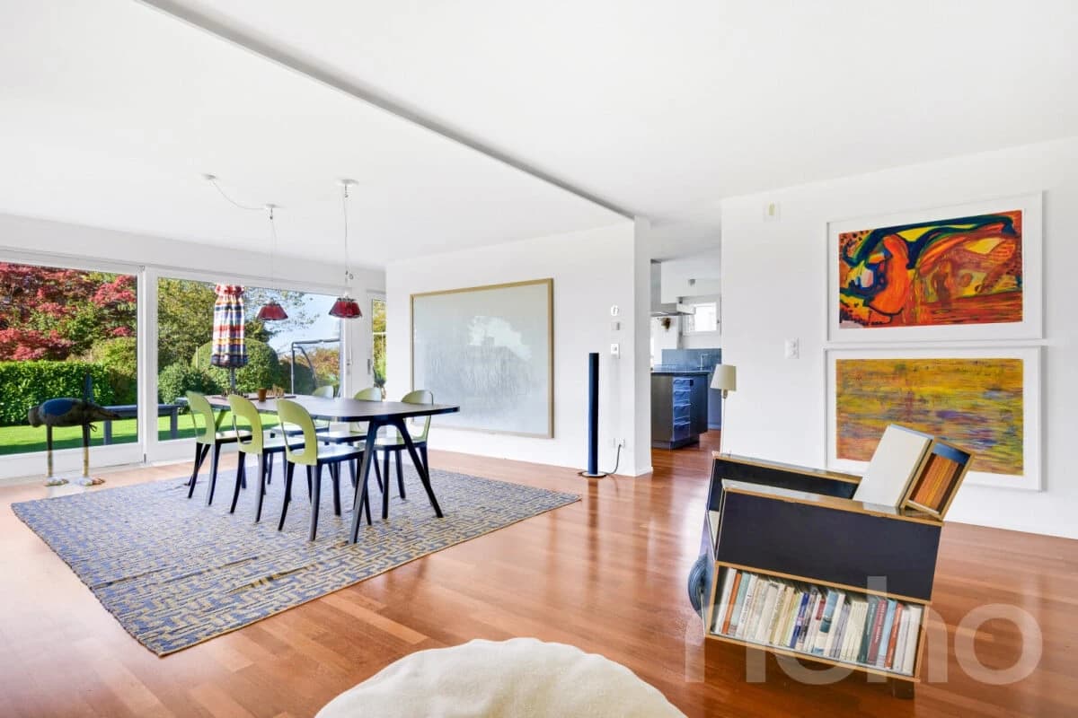 Einfamilienhaus mit Aussenpool  und viel Privatsphäre - Nähe Zürich