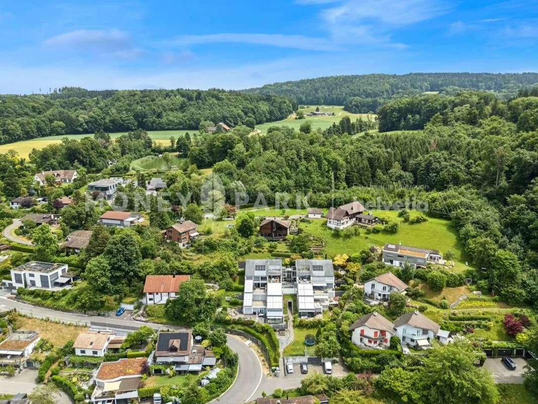 4.5-Zimmer-Terrassenwohnung mit herausragender Panoramasicht und Wintergarten