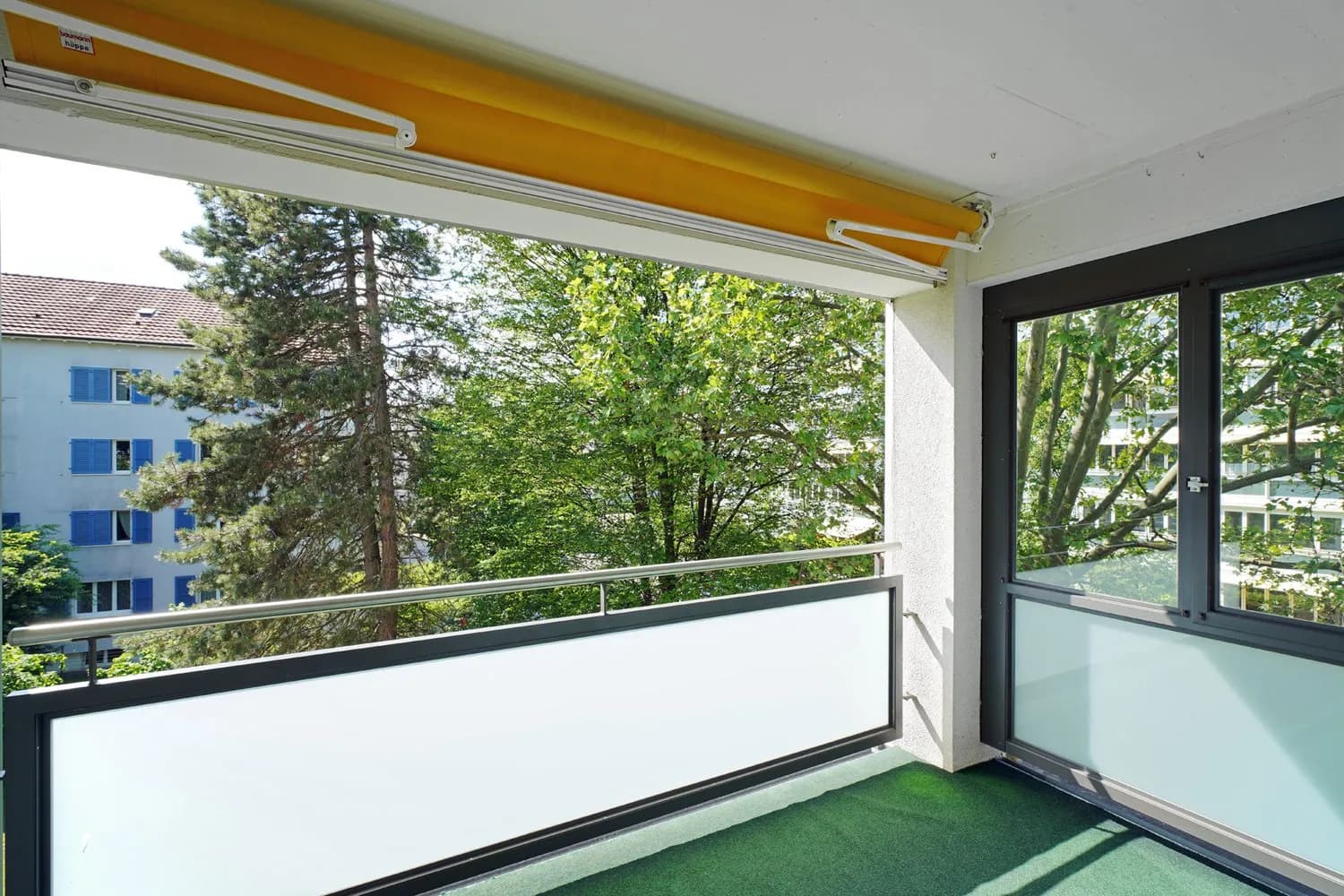 Helle Wohnung im Grünen