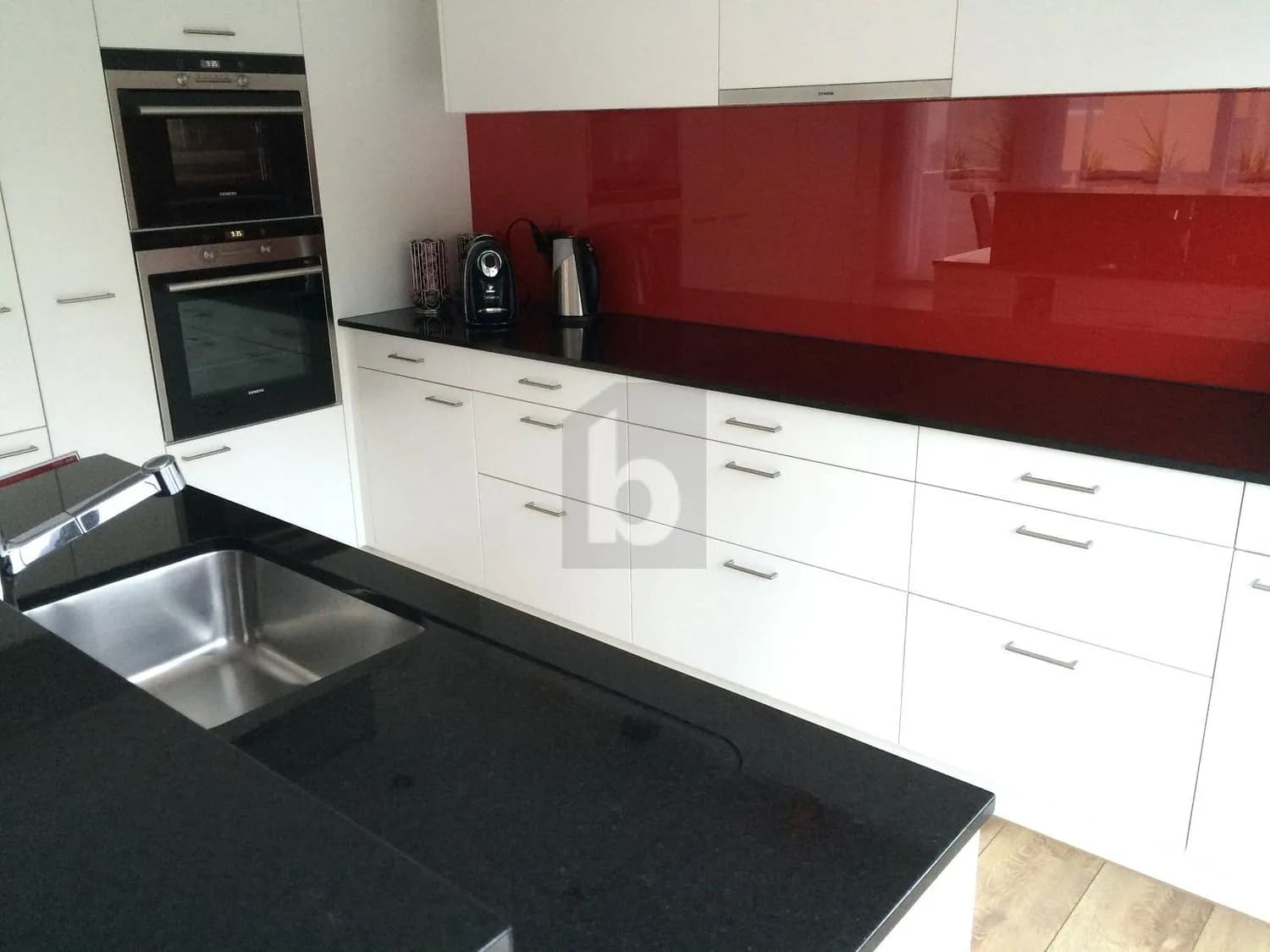 AN RUHIGER LAGE MIT GROSSER TERRASSE