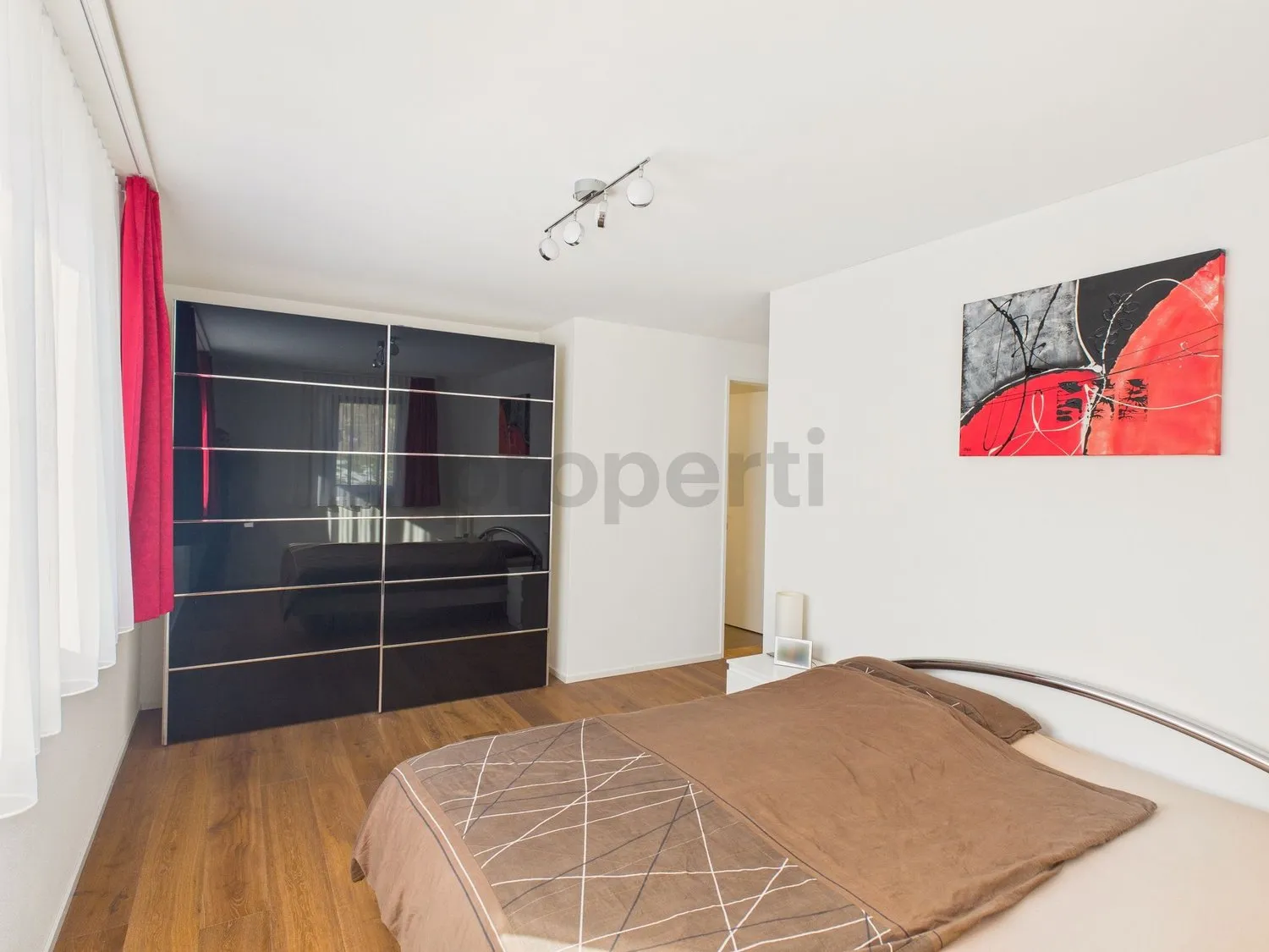 Moderne 4.5-Zimmer-Wohnung mit Balkon, Kaltbrunn