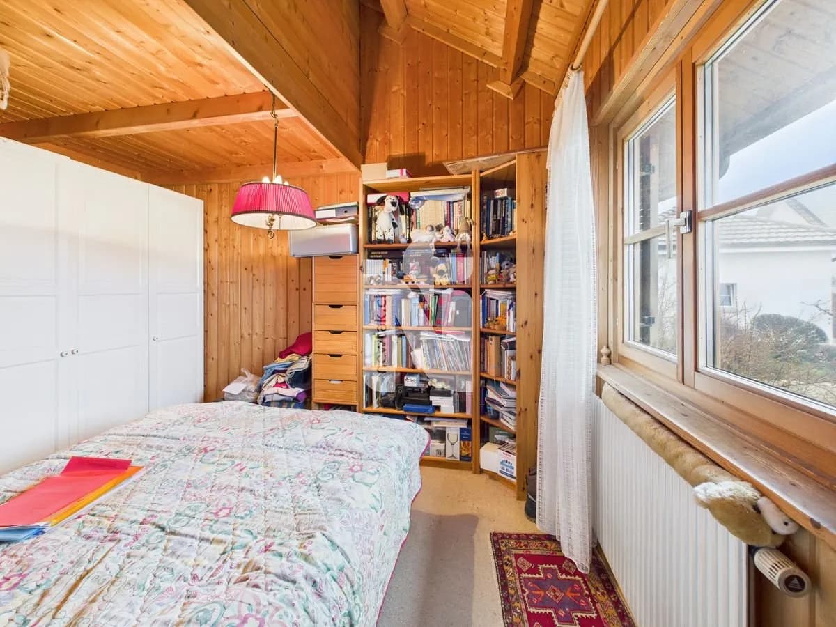 Charmantes, freistehendes Einfamilienhaus in ruhiger Lage mit idyllischem Garten