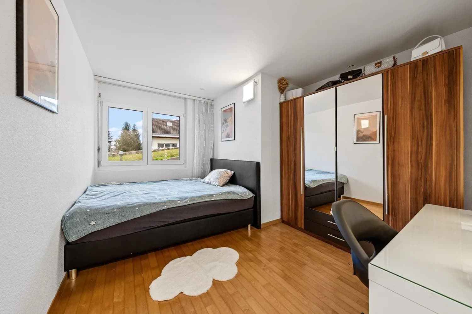 Greppen: 5.5-Zimmer-EG-Wohnung mit 35 m² Terrasse kaufen