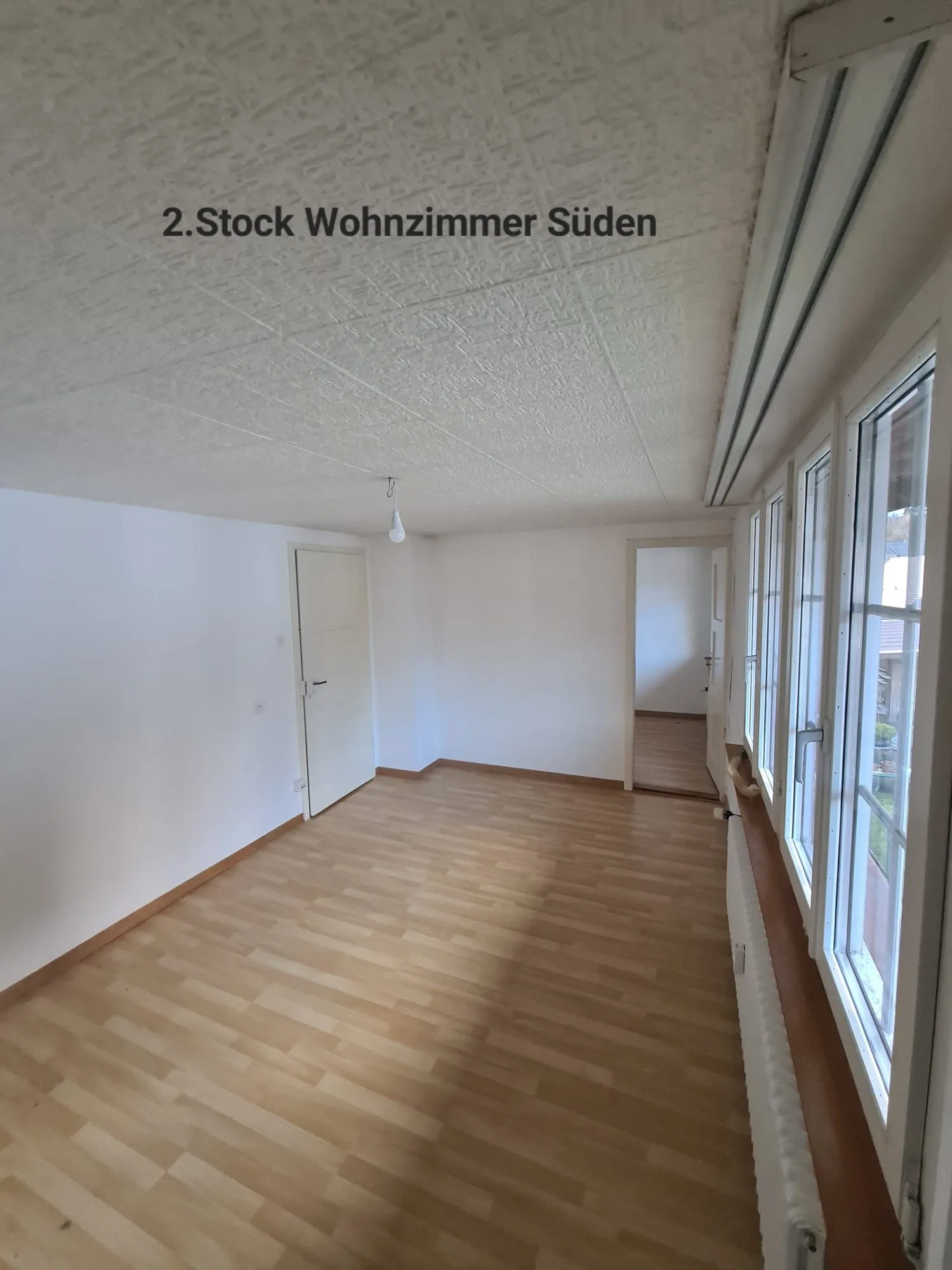 Neu renoviertes 6-Zimmer-Reihenhaus mit grossem Kellerraum, Ermatingen