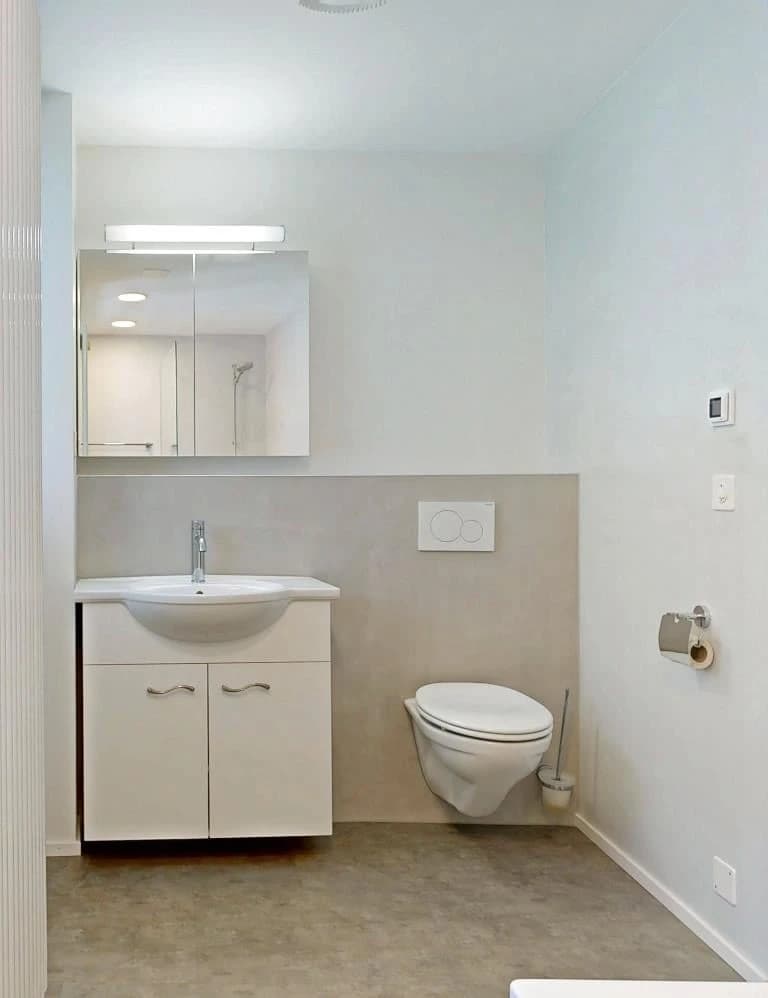 Gschichtsträchtigi Muure mit modernem Inneläbe ir Burgdorfer Autstadt