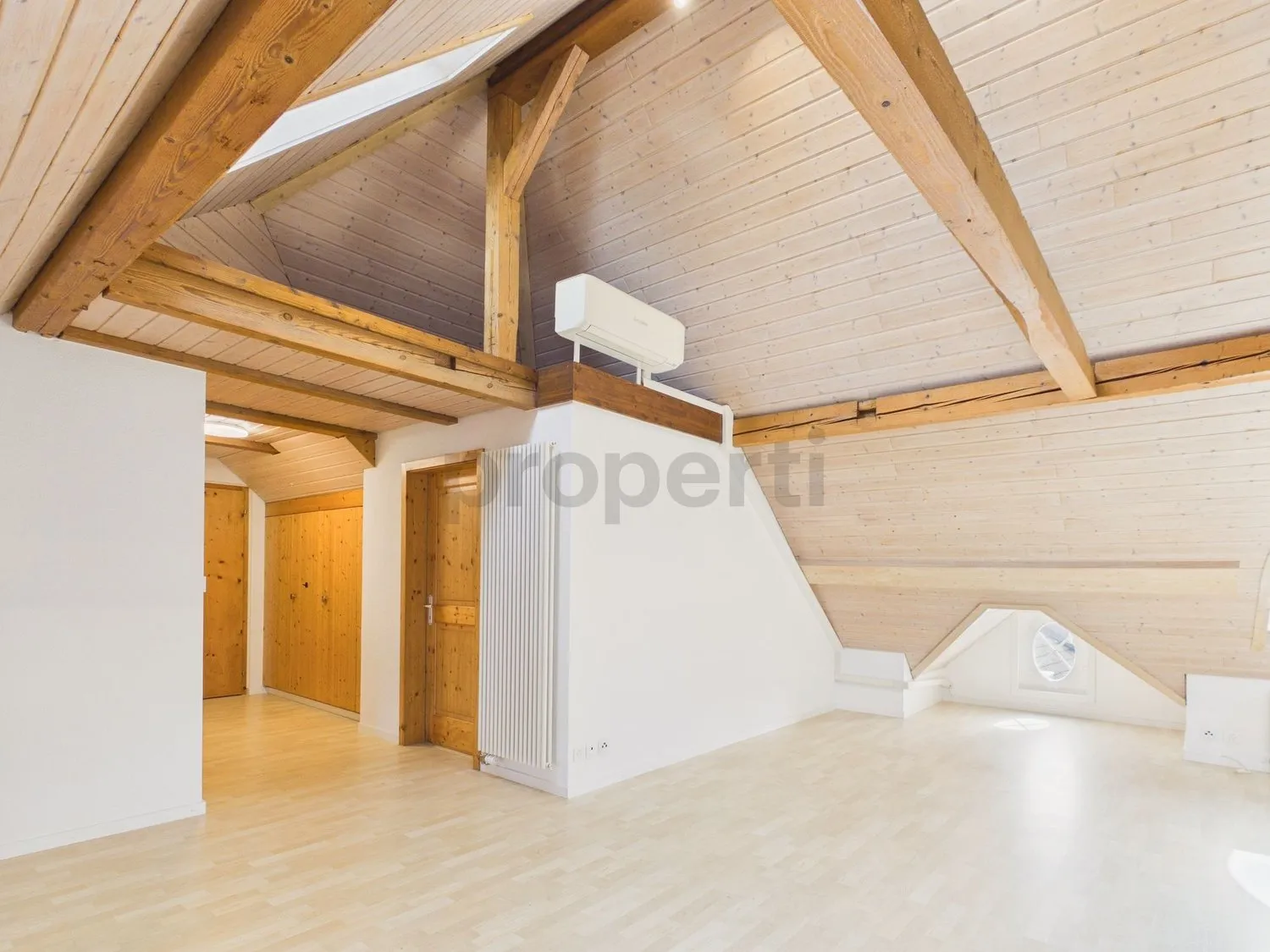 Stilvolle 3-Zimmer-Wohnung mit Klimaanlage, Matzingen