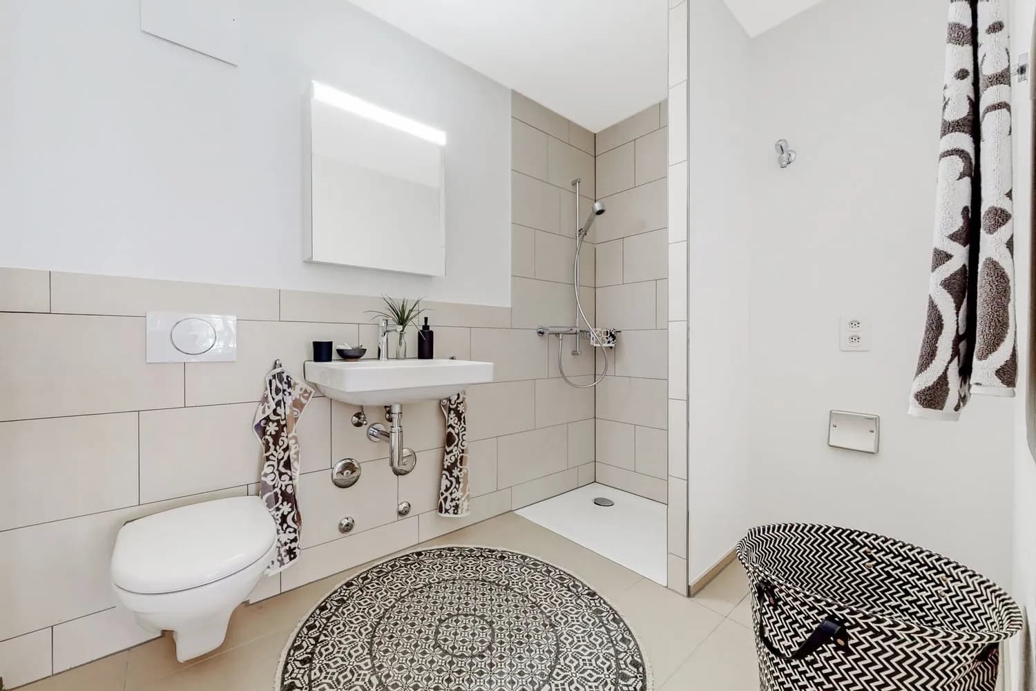 Modern Living - Altstetten