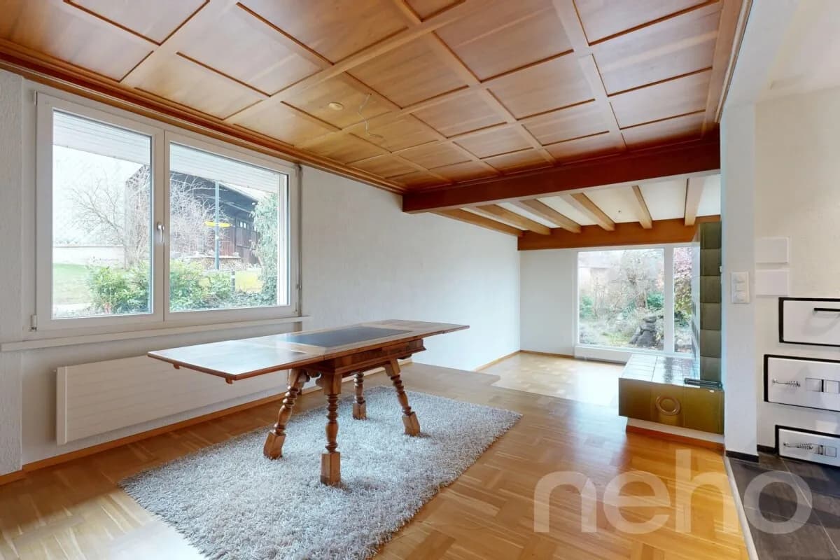 Grosszügiges 6.5-Zimmer-Einfamilienhaus mit 1?111 m2 Grundstück