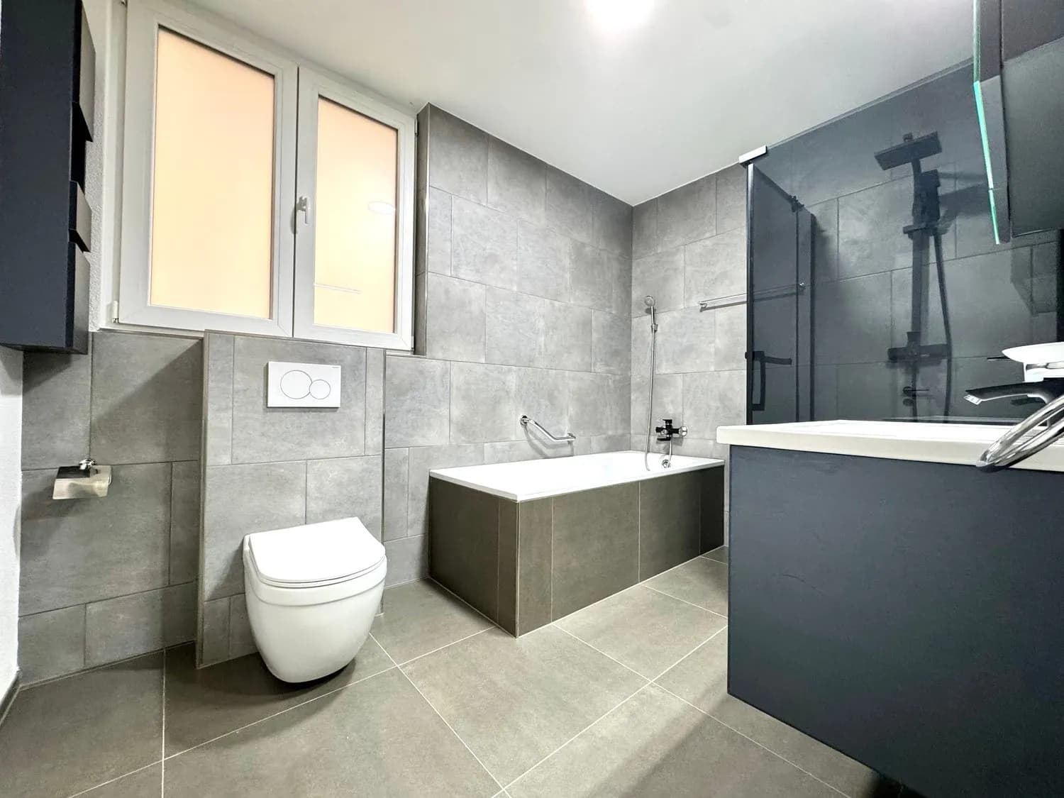 Neubau 3.5-Zi.-Wohnung mit Balkon in Oberbuchsiten mieten