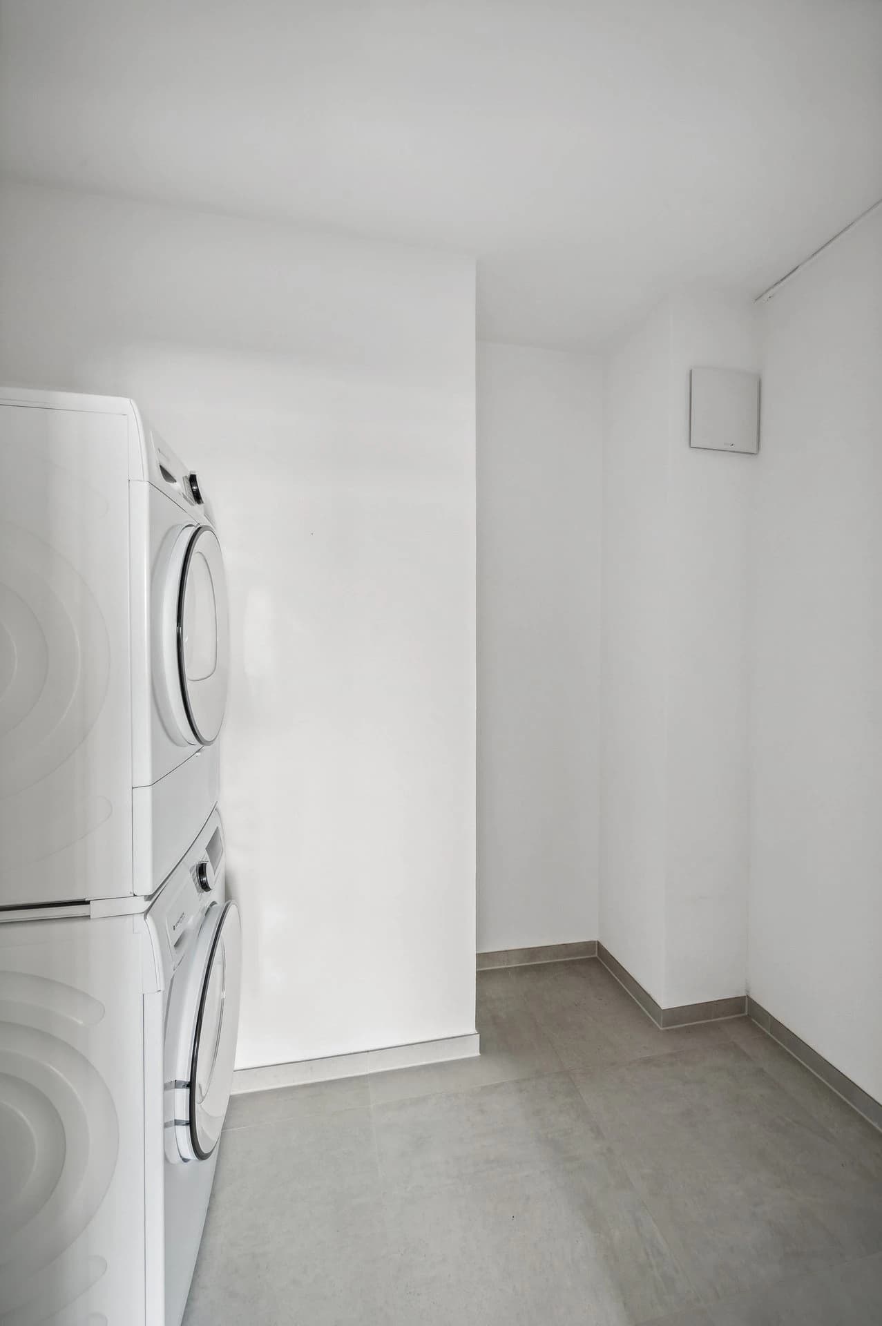 Moderne 4.5-Zimmer-Wohnung – nahezu neuwertig