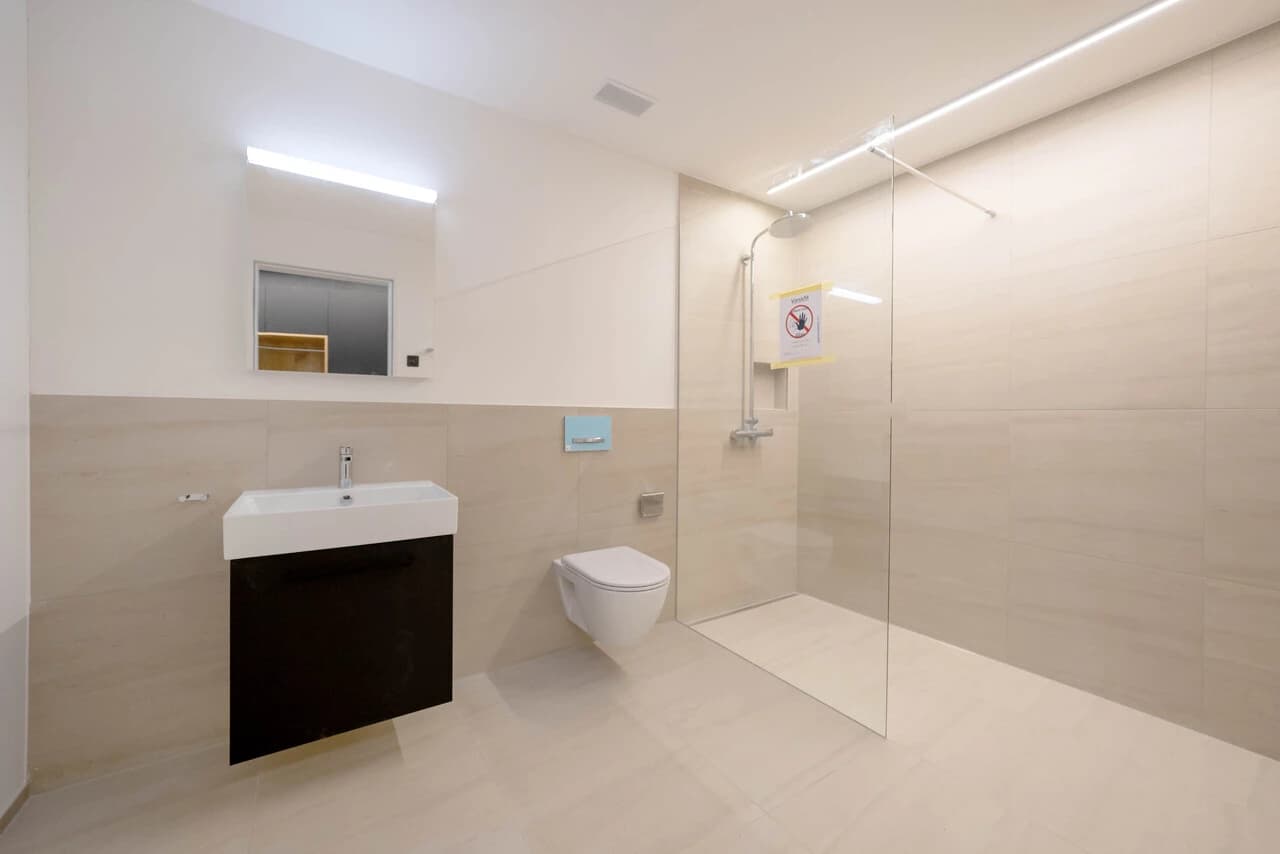 Exklusives Wohnen mit viel Aussenflächen!