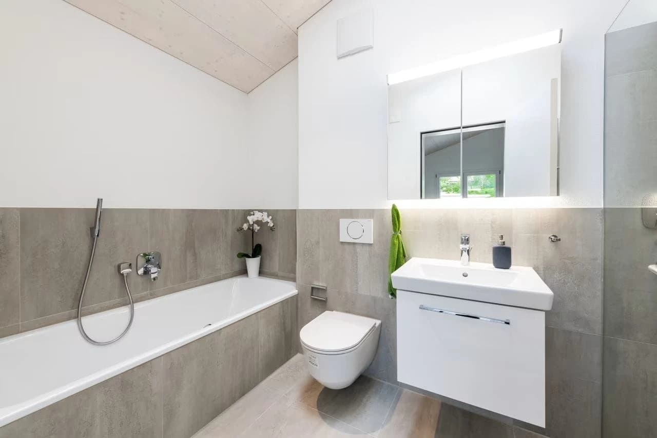 Attika-Highlight mit 100 m² Sonnenterrasse