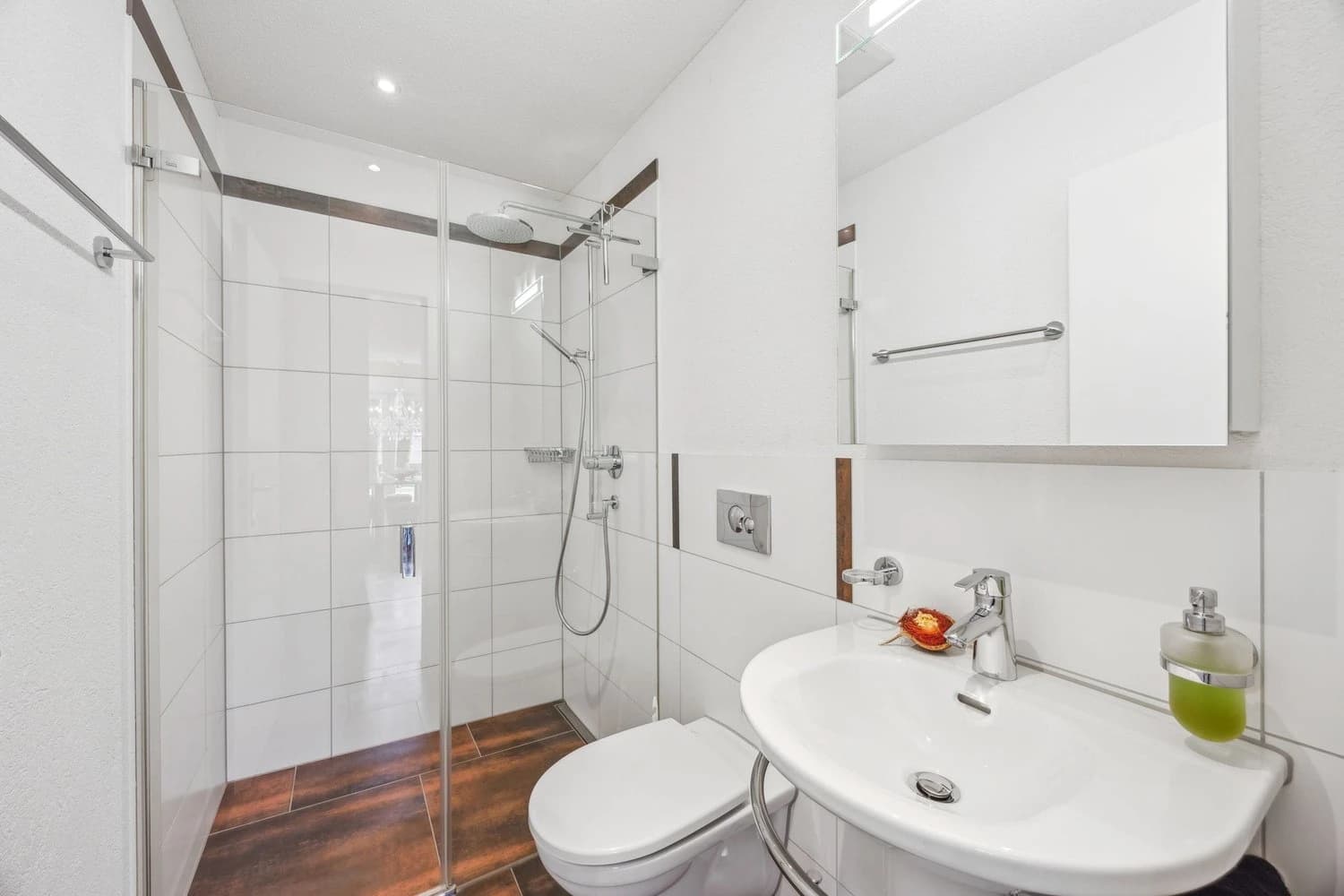 Gepflegtes Einfamilienhaus in Suhr  ruhige Wohnlage, modernes Ambiente und durchdachte Architektur