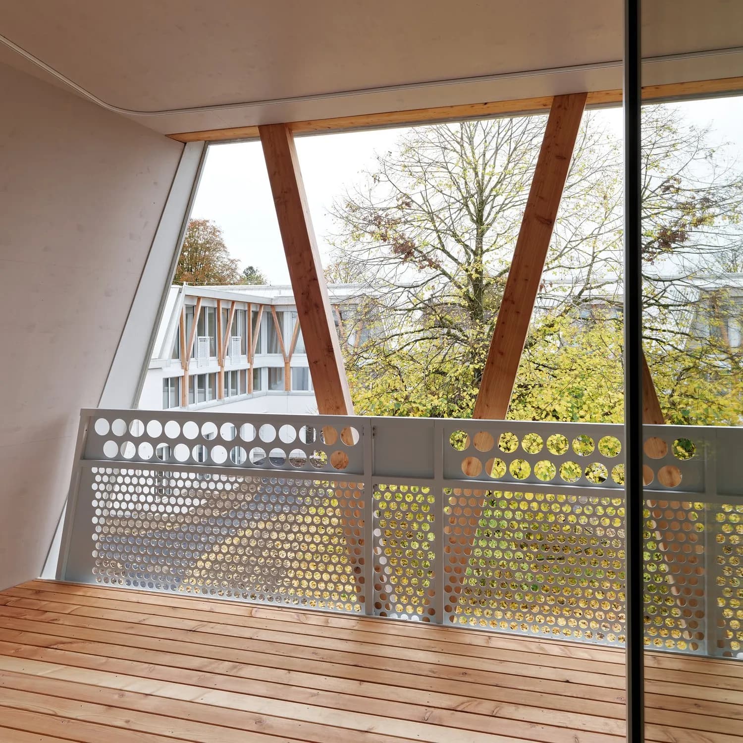 Traumhafte 2.5 Zimmer Maisonette-Wohnung – Ihr neues Zuhause!