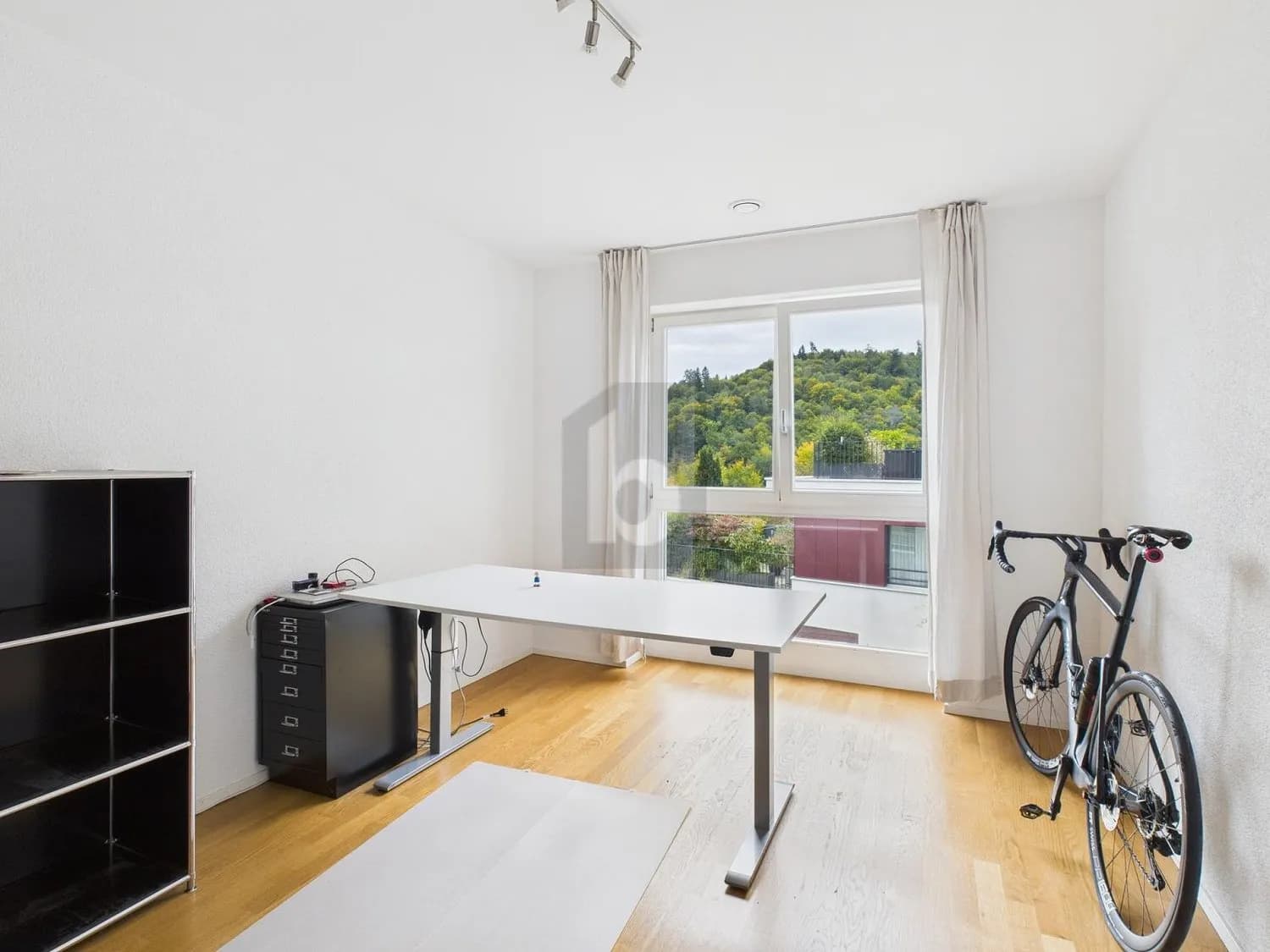 GROSSE TERRASSE AN TOP LAGE UND TRAUMAUSSICHT