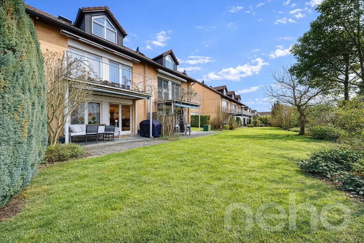 Familienfreundliches 6-Zimmer-Reihenmittelhaus in Bassersdorf