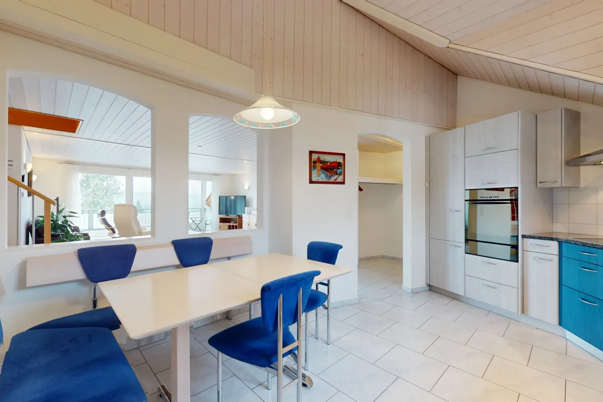 Dachwohnung mit fantastischer Bergsicht