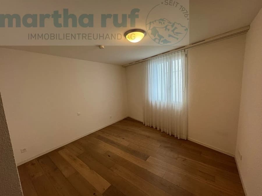 3.5-Zimmer-Wohnung nahe Höhenmatte & Bahnhof West
