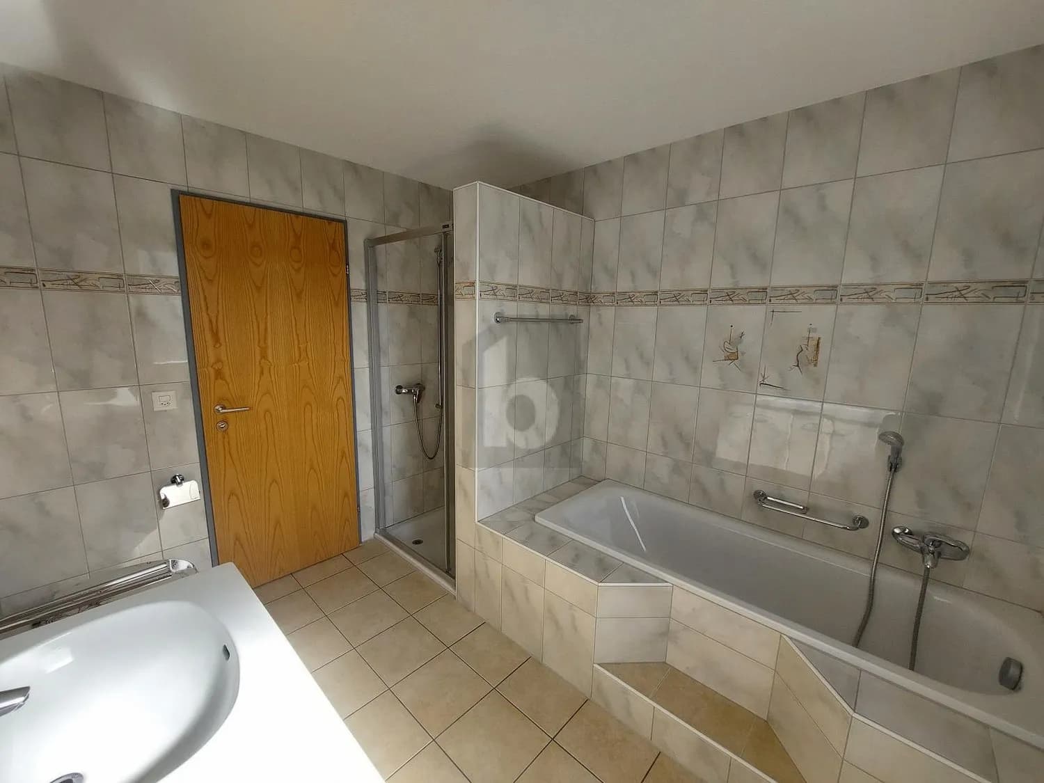 GROSSZÜGUG MIT WEITBLICK