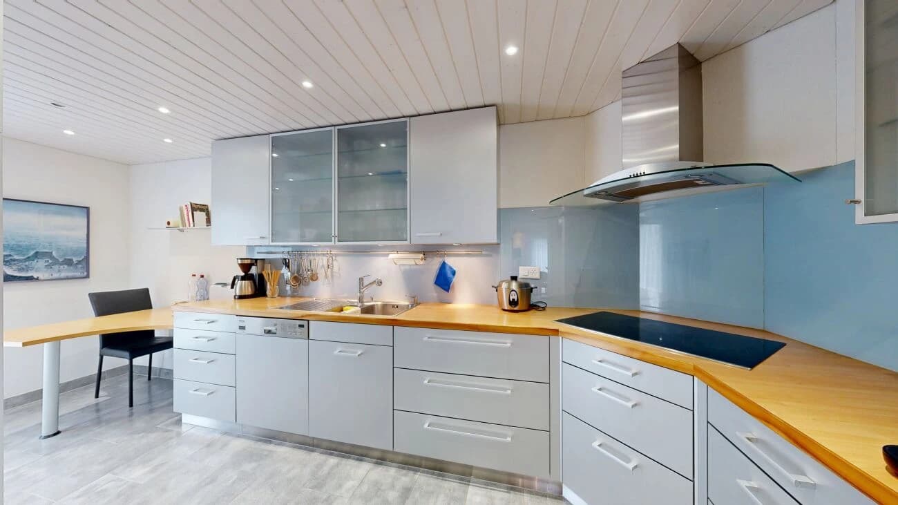 Doppelhaushälfte im beliebten Familienquartier mit Garten