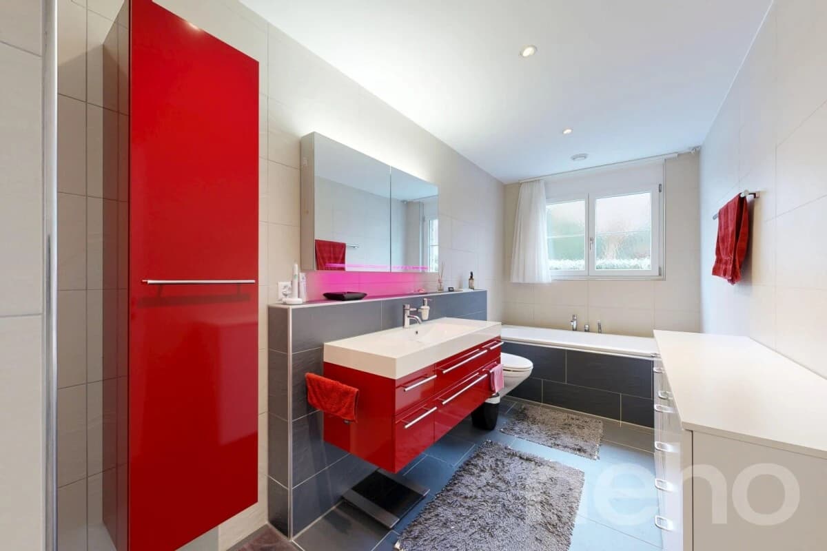 Gartenwohnung mit exklusivem Ausbau und technischer Ausstattung