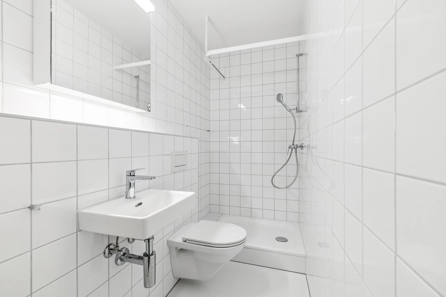 MIETEN OHNE KAUTION - Modern sanierte Wohnung mit heller Atmosphäre