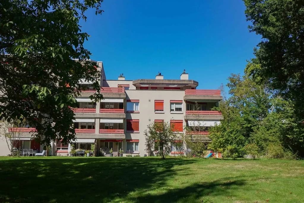 Wohnen mit Gartensitzplatz - bereits diesen Sommer geniessen