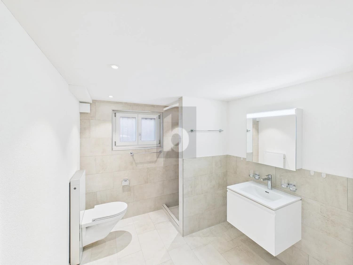 MODERNES DESIGN UND RAUM FÜR KREATIVITÄT