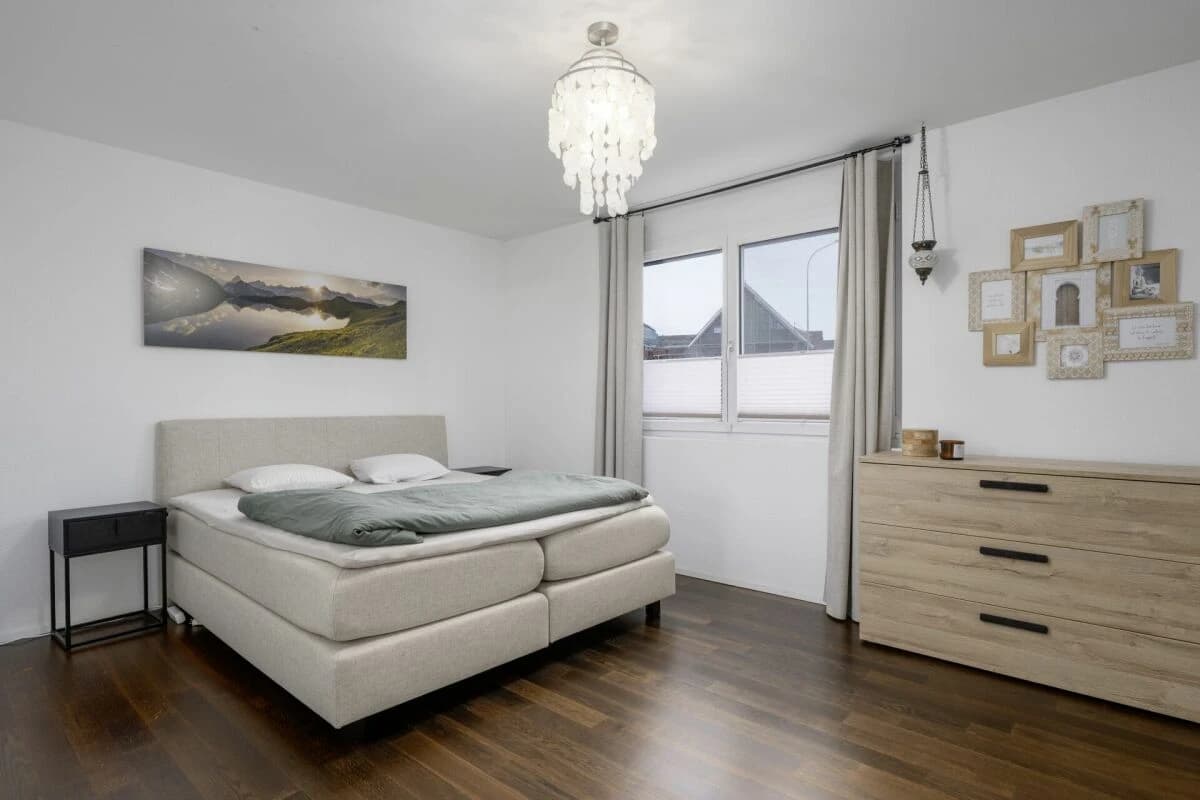 Grosszügige Gartenwohnung - stilvoll und modern